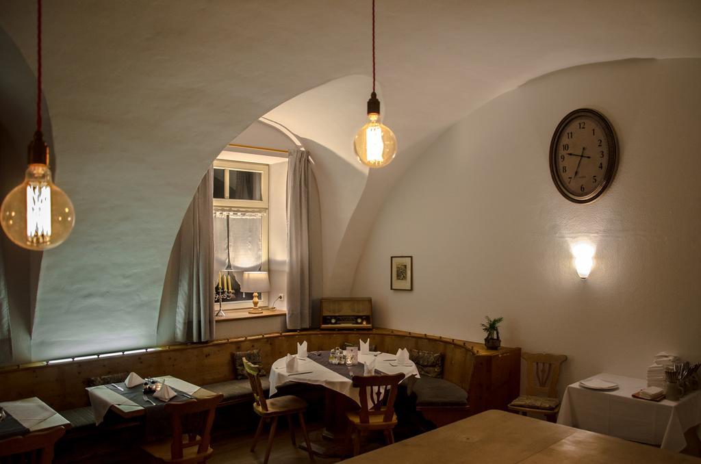 Hotel Blaue Traube Schongau Exterior photo